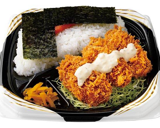 広島県産大粒カキフライのり明太弁当 Hiroshima large fried oyster and seaweed pollock roe lunch box (with tartar sauce)