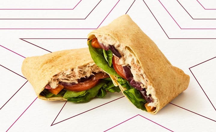 Mediterranean Style Tuna Flatbread