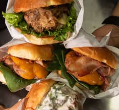 TROPICO Burgers (Colima)