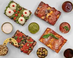 Joyride Pizza , Pier 1