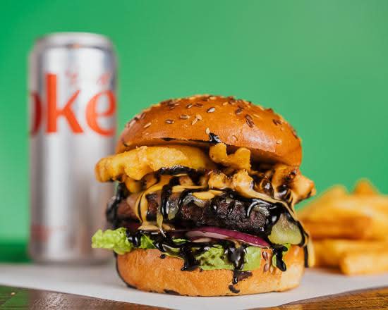 The Lion’s Share -Matchday Meal forOne