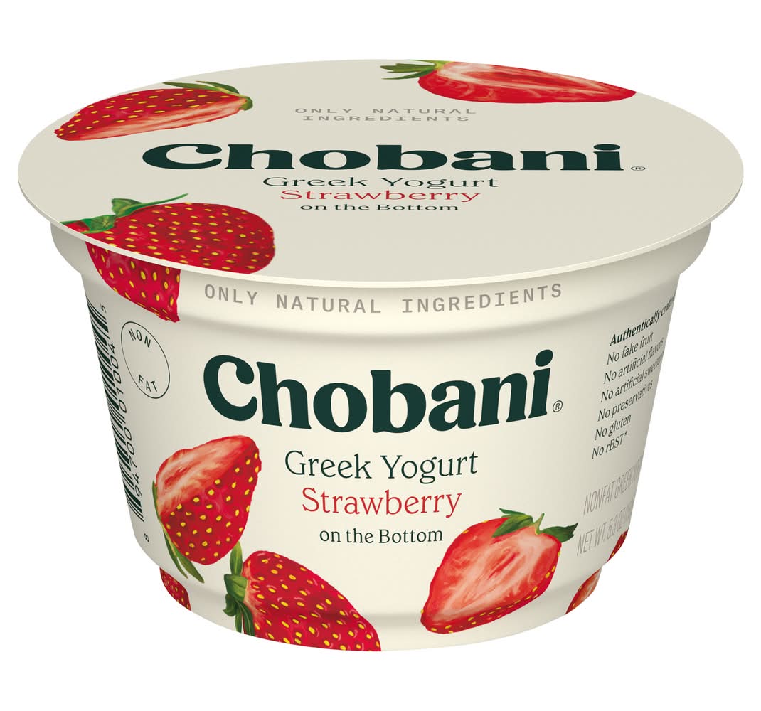 Chobani Nonfat Greek Yogurt, Strawberry (5.3 oz)
