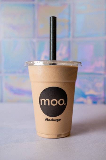 CHOCOLATE SHAKE - 12OZ