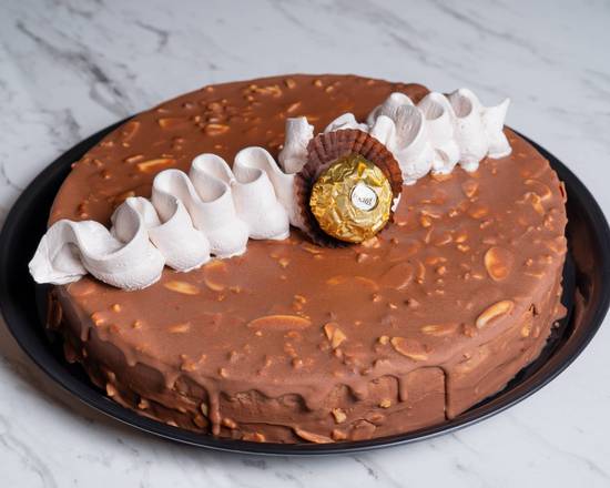 Pastel mousse Ferrero