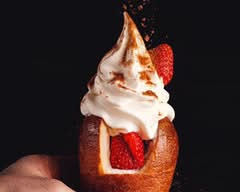 Lumier’s Chimney Cake (692 Wharf Street SW)
