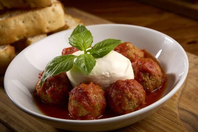 Piola Meatballs w/Burrata