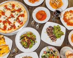 Aroma Trattoria Restaurant and lounge