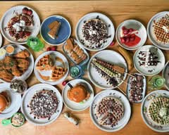 Waffle n Bites (130 Main Street West)