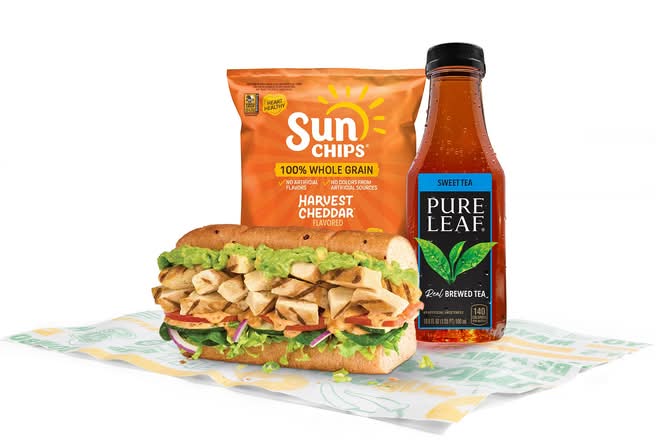 Grilled Chicken & Avocado Combo