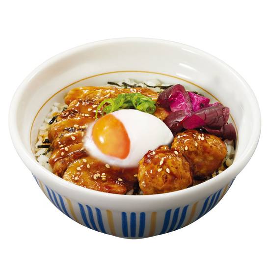 温たま炙り鶏丼 Flame-Grilled Chicken Rice Bowl w/Soft-Boiled Egg