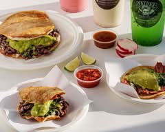 Frida's Taqueria (Escondido)