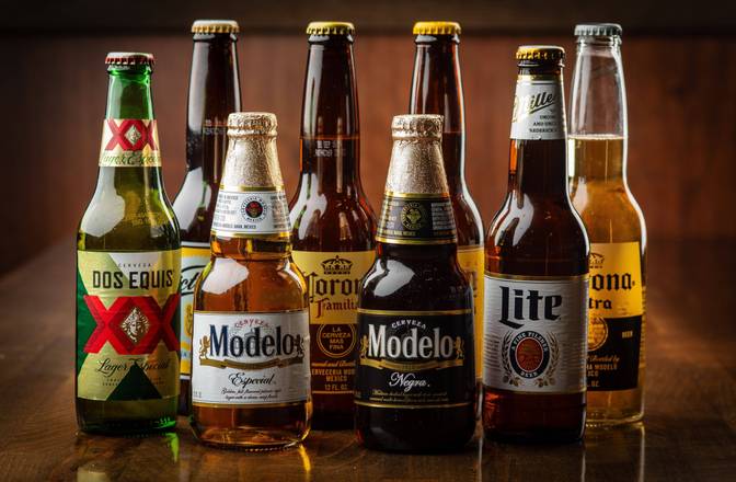 Modelo Especial Individual, 12oz can beer (4.4% ABV)