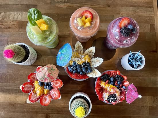 Aruba Island Bowls Cafe