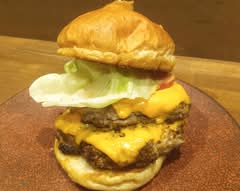 MEXICAN KAI ハンバーガーとメキシコ料理