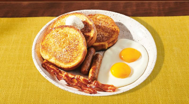 French Toast Slam (930-1100 Cals)