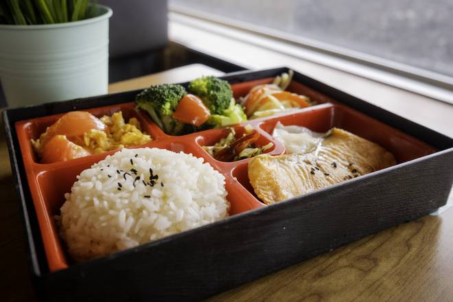 No.12 Teriyaki Salmon w/rice combo