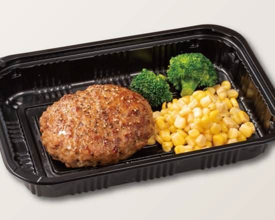 ハンバーグステーキ　（オニオンソース）