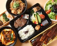 焼肉＆韓国料理　味道園　Yakiniku & Korean Cuisine Midoen