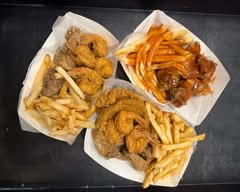Harold's Chicken #64 (3517 North Spaulding Avenue)