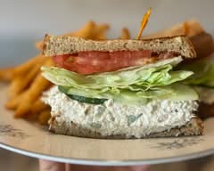 Minnow's Cafe