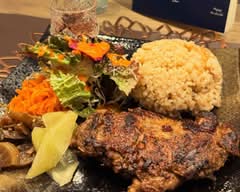 【スパイスとハーブを使った料理】孤独たちのカフェ