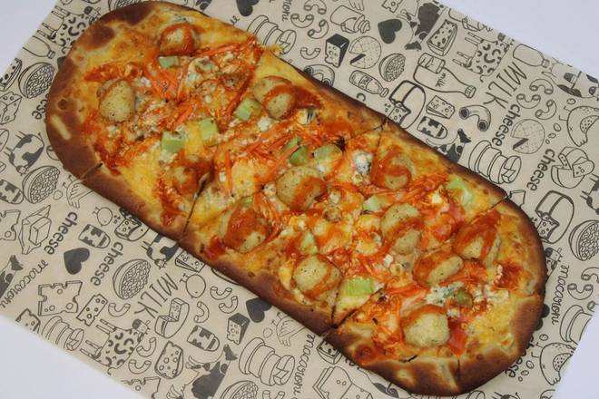 Buffalo Chicken Flatbread