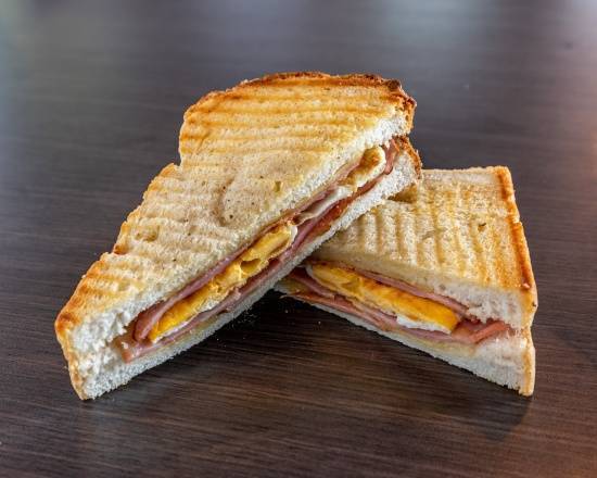 Bacon and Egg Toasted Sandwich