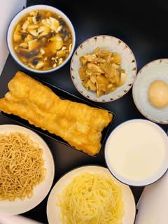 四 海閣台湾小笼汤包店