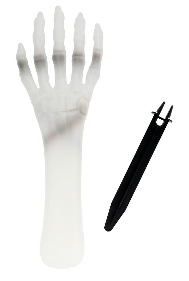 GID FAUX SKELETON ARM STAKE