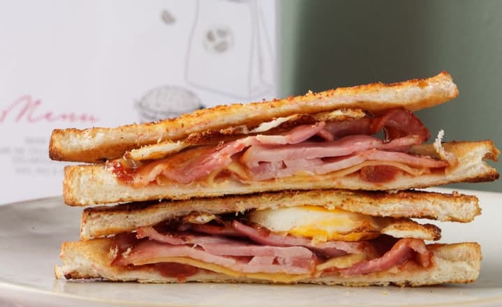 Bacon & Egg Toastie