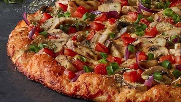 Chicken & Garlic Gourmet Pizza (Personal)