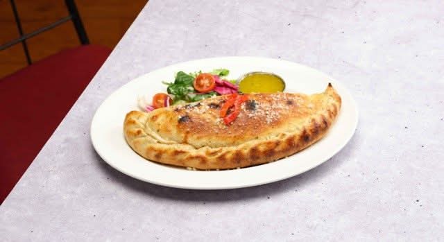 Roasted Vegetable Calzone (V)