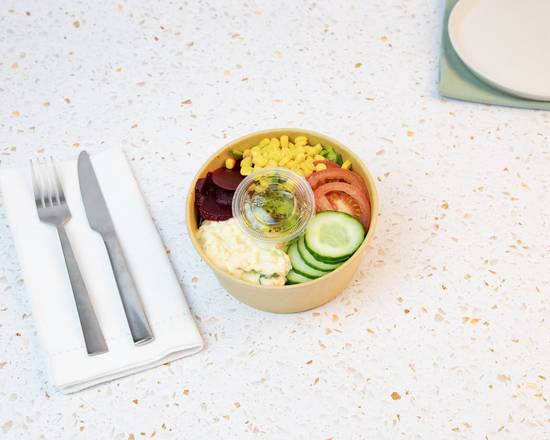 Mixed Cheese & Onion Salad Bowl