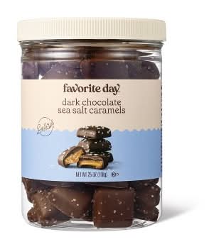 Favorite Day Dark Chocolate Sea Salt Caramels Candy (25 oz)