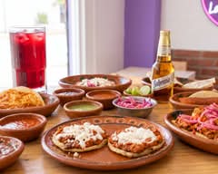La Cochi Deli Once Central
