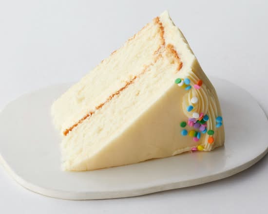 Vanilla Cake Slice w/ Vanilla Buttercream