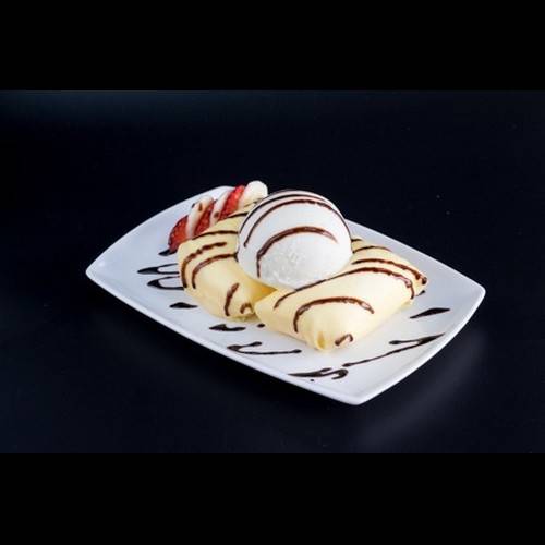 Strawberry Banana Pancake with Sundae Supreme 雪山草莓香蕉班戟