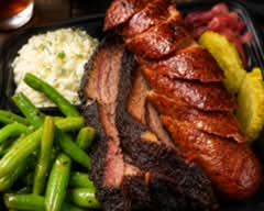 Midan's BBQ (7505 N Highway 146)