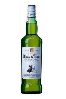 BLACK & WHITE Whisky 700ml