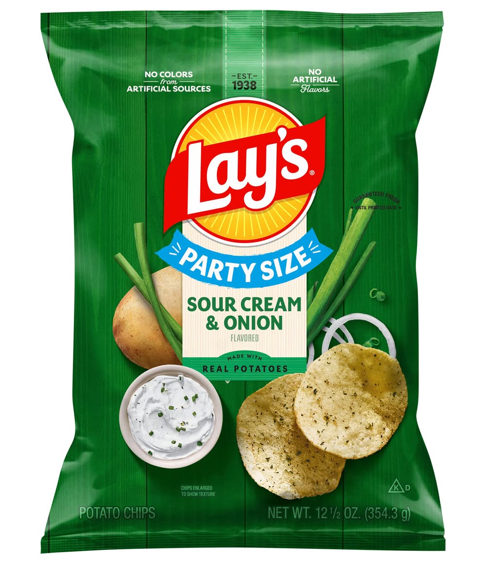 Lay's Party Size Potato Chips, Sour Cream & Onion (12.5 oz)