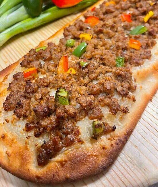 Flatbread with Vegan Toppings