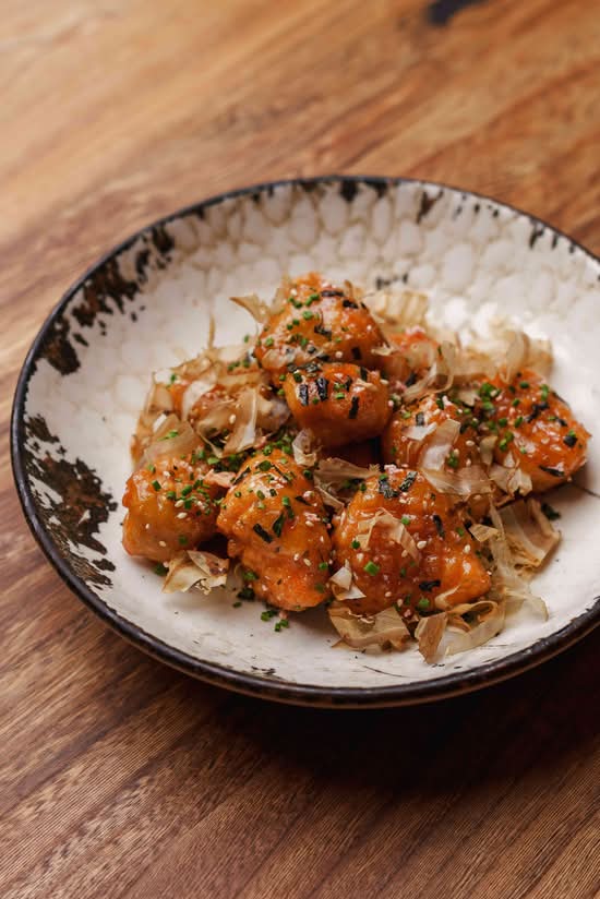Salmon popcorn