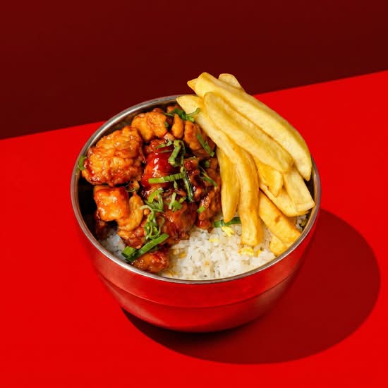 LUNCH CERDO O POLLO SALSA BBQ