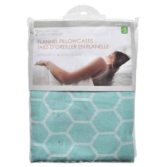 Dollarama Flannel Pillow Cases-Asst. Designs (29.5" x 19.5")