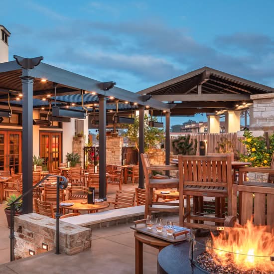 Estéban Restaurant at Casa Munras Garden Hotel & Spa