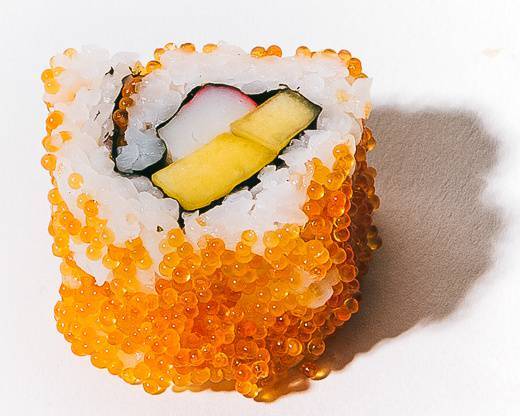 California roll surimi mangue