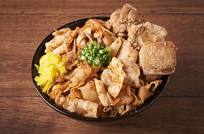 赤辛ガッツ・唐揚丼（メガ盛） Red Spicy Gutsy Fried Chicken Rice Bowl (Regular Portion)