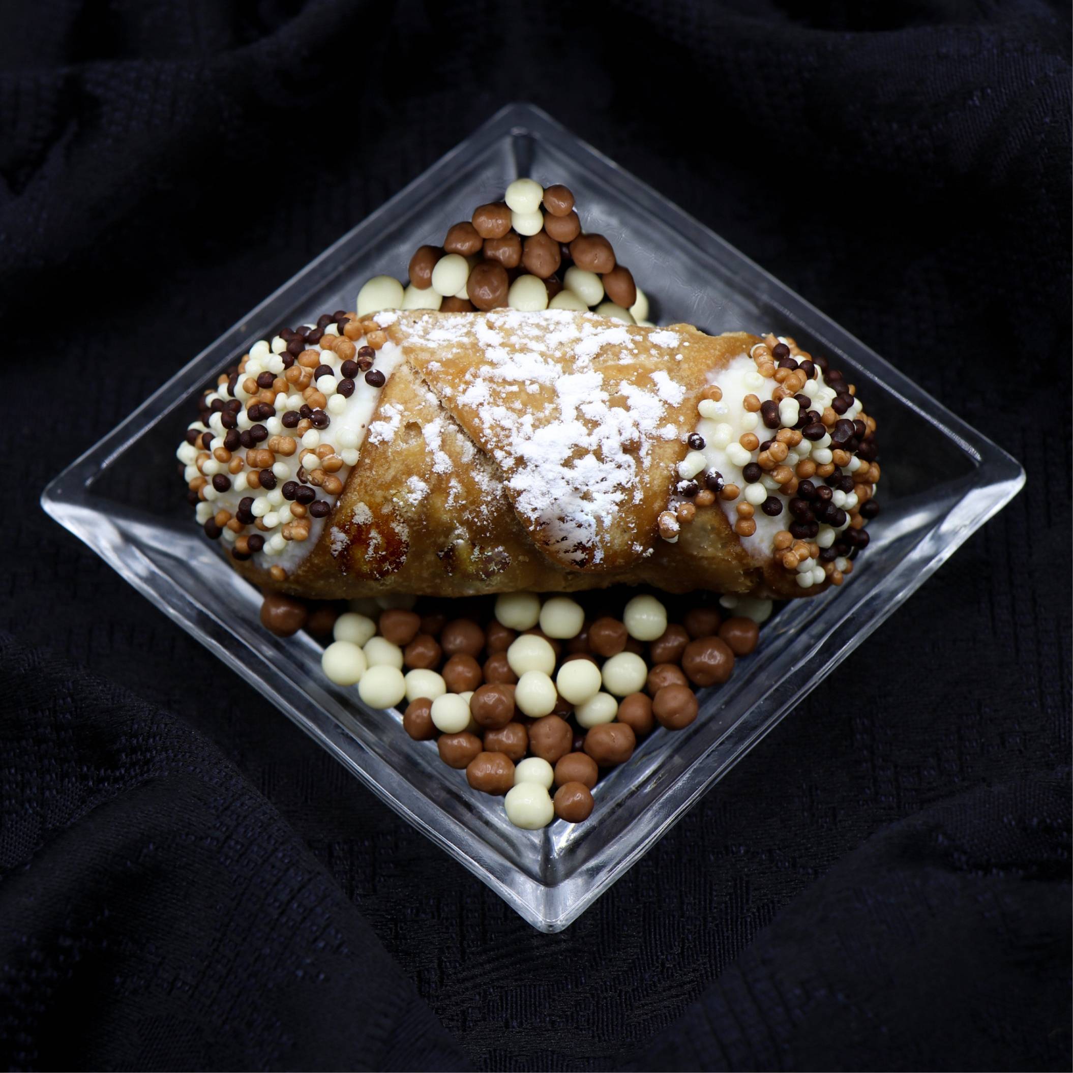 Cannoli Crunch Chocolate Cannoli