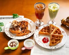 Little day Café & Waffle
