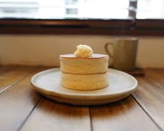 厚焼きホットケーキと自家焙煎コーヒー|ペドラブランカ 戸越銀座店